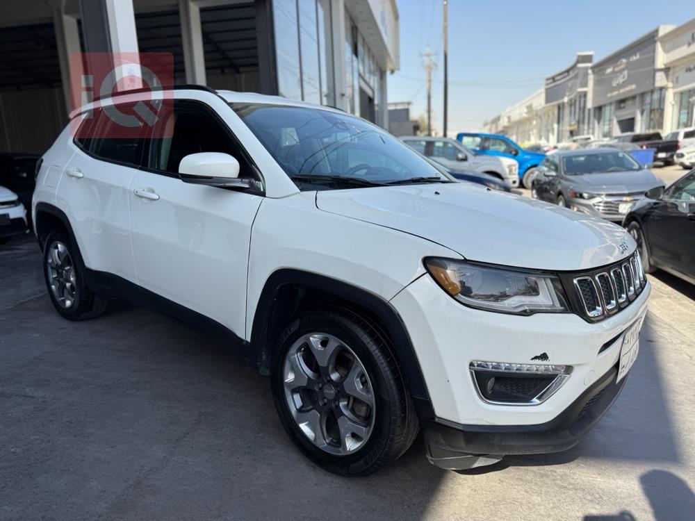 https://cdn.iqcars.ioimage_picker_FDBC70D4-087F-44A4-A476-9BC4B19E3A4B-32992-00000EEA6F3D8760_out.jpg